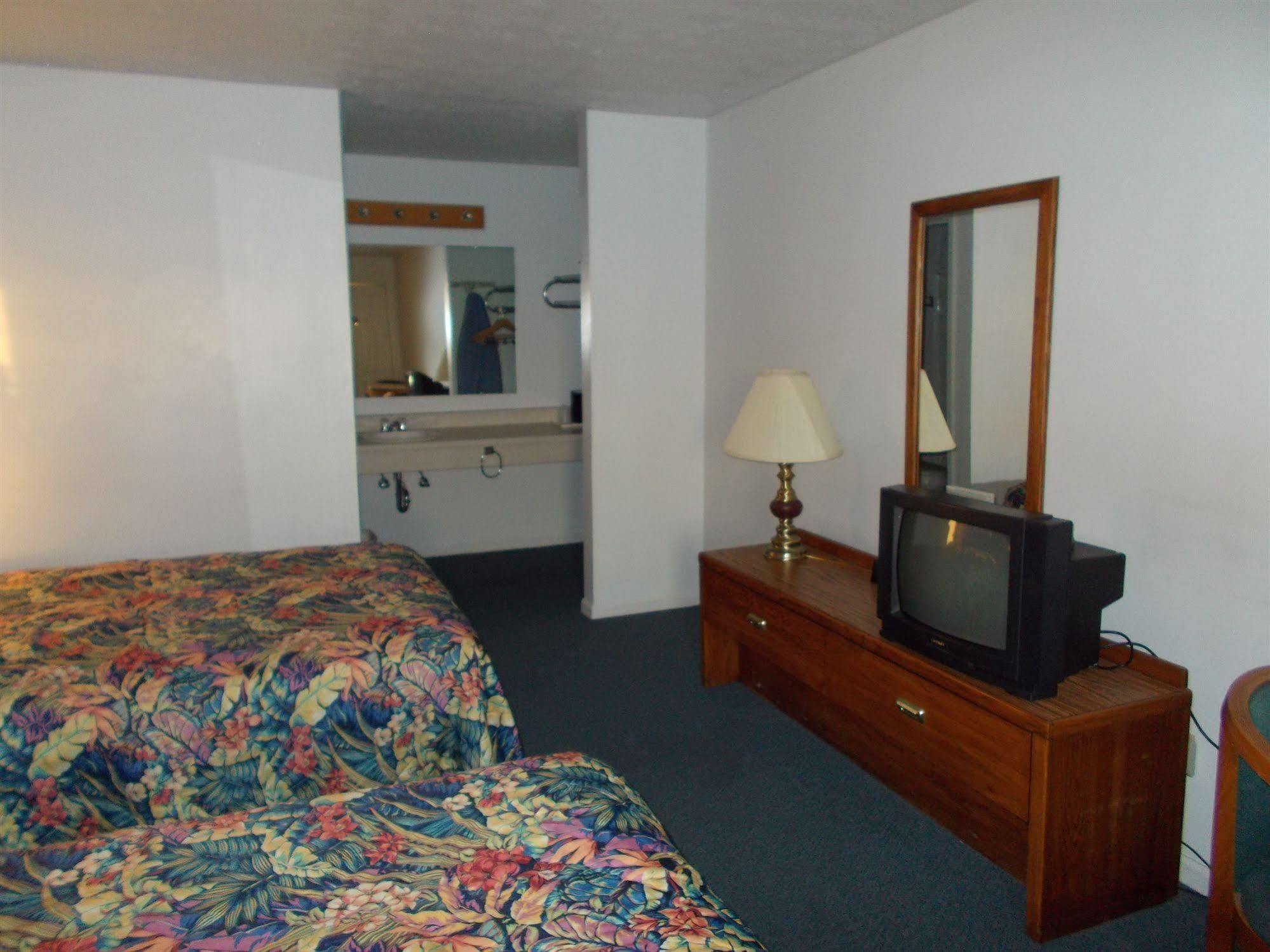 Motel 6-Metropolis, Il Exterior foto